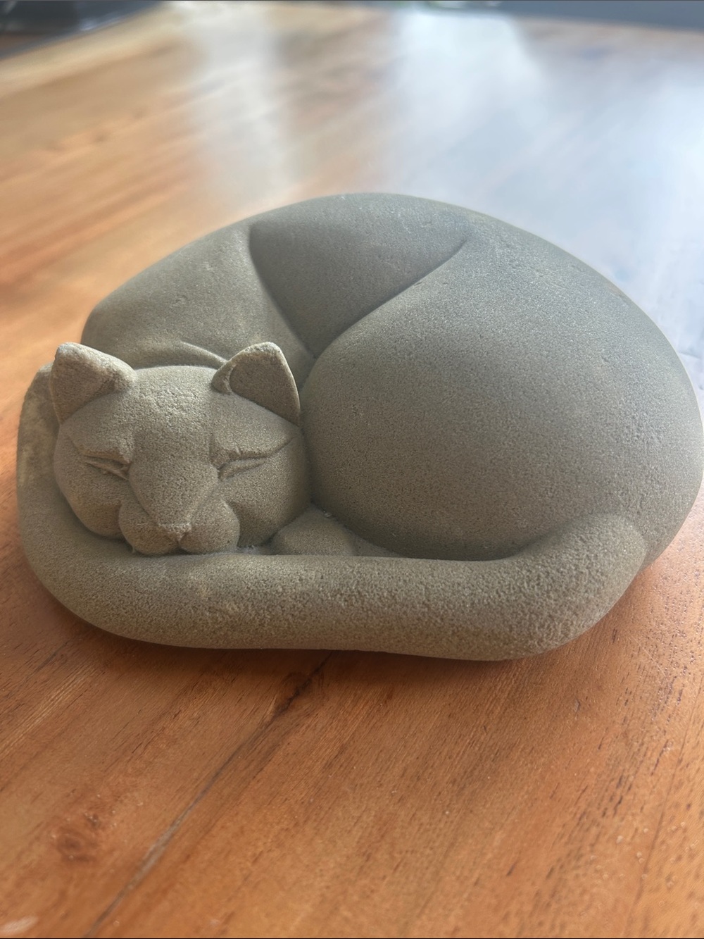 C-A-T-S Cats by Design Duracast resting cat made out of sand resin